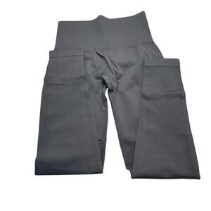 NWT Halara Gray Leggings | Size S 7/8 | Ribbed Texture | 90% Polyamide